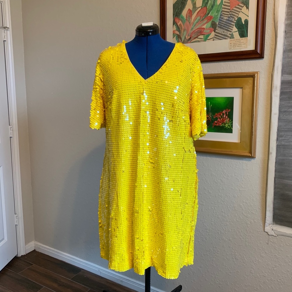 Eloquii V-neck sequin dress yellow NWT